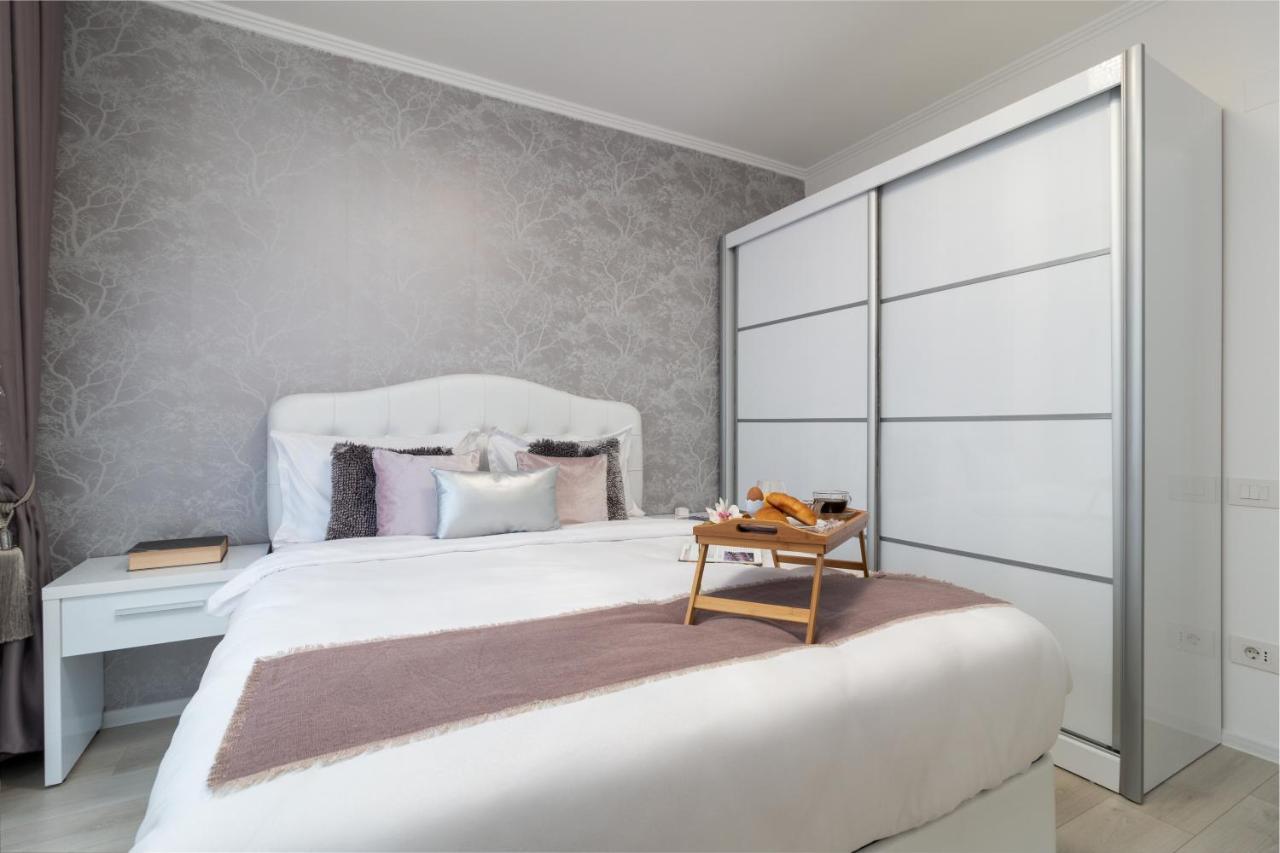 Premier Apartment Luceafarul ออราแด ภายนอก รูปภาพ