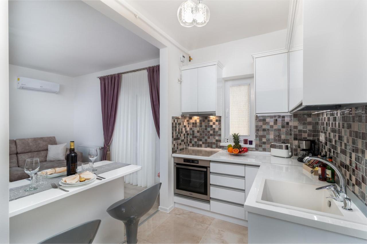 Premier Apartment Luceafarul ออราแด ภายนอก รูปภาพ